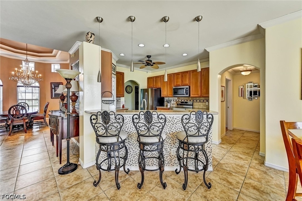 311 Sw 32nd Place - Photo 26