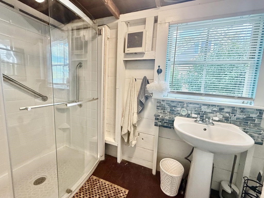 50 Linfield - Photo 17
