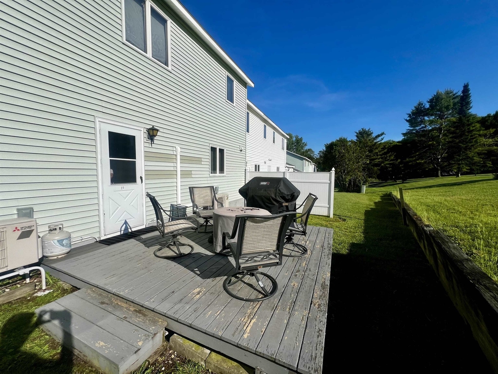 155 Dorr - Photo 7