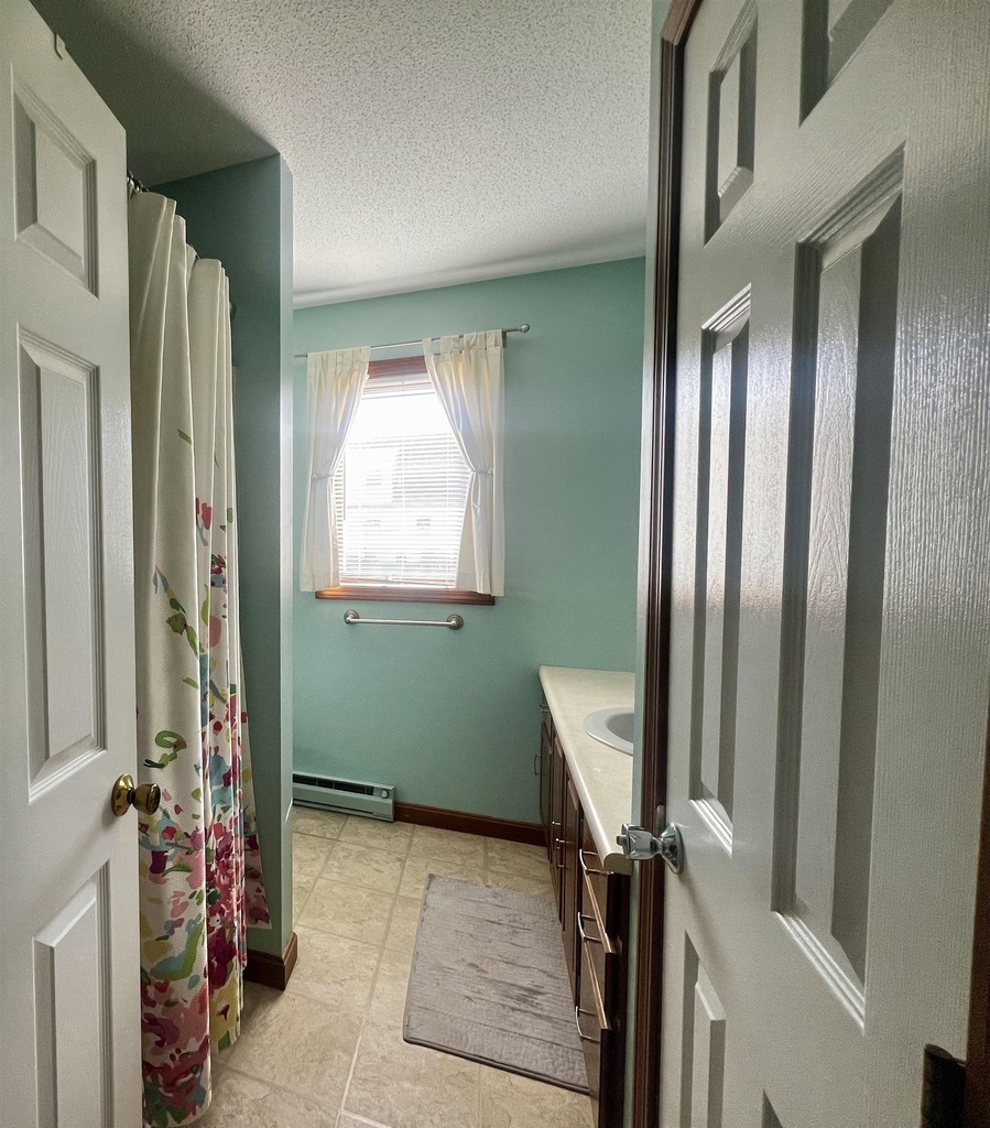 155 Dorr - Photo 9