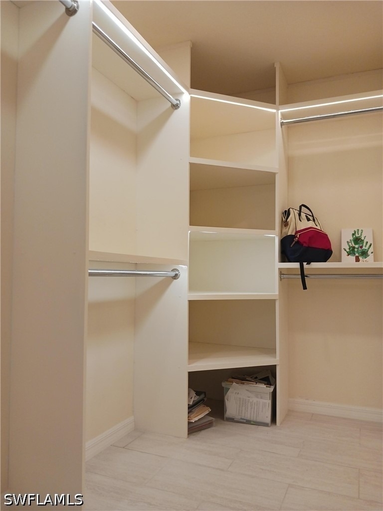 2727 Se 24th Place - Photo 8
