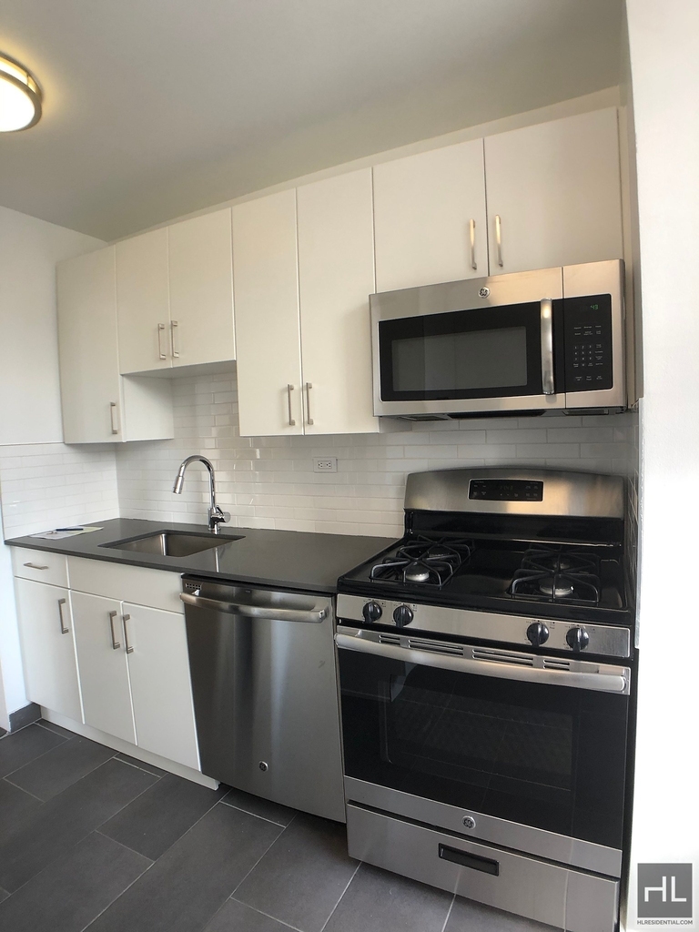 East 27th Street - Photo 9
