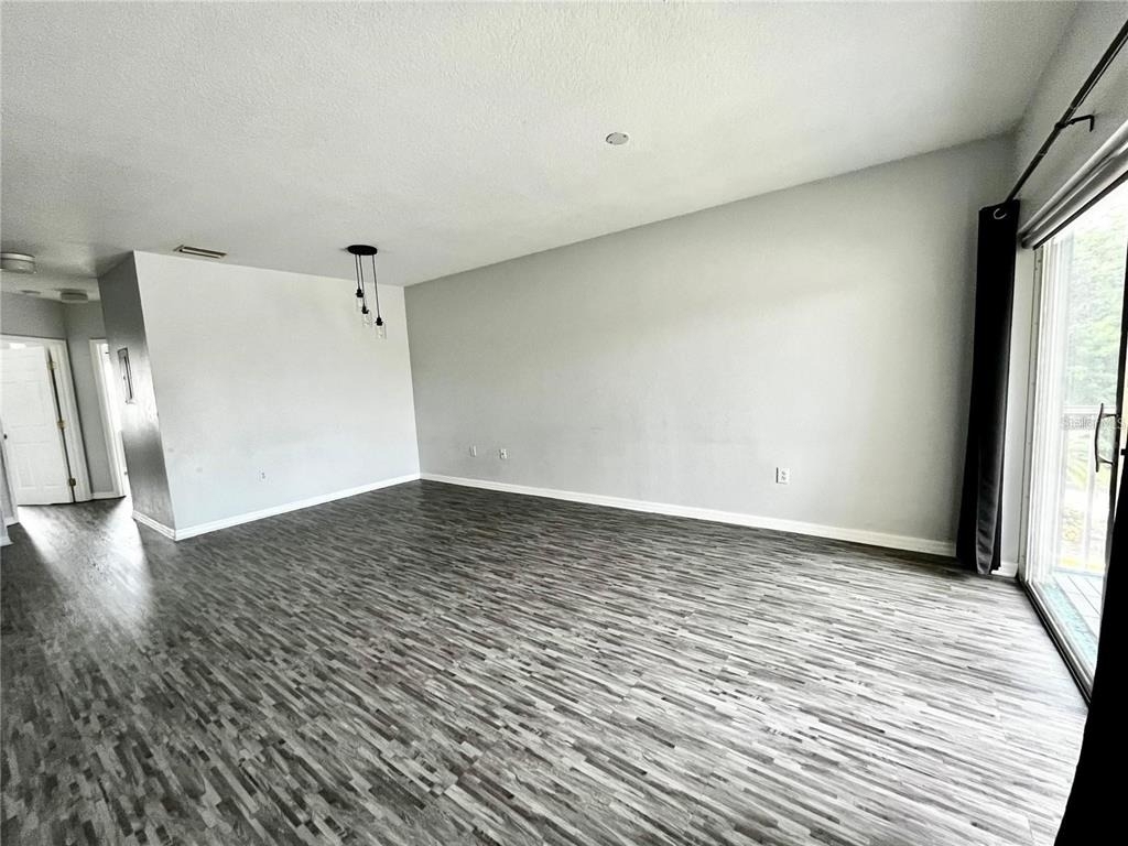 6011 Skydale Way - Photo 9
