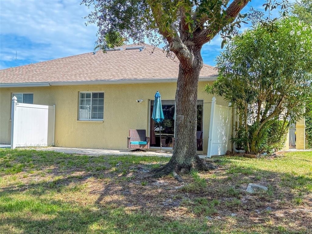 317 28th Street W - Photo 16