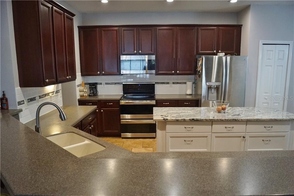 1742 Mira Lago Circle - Photo 16