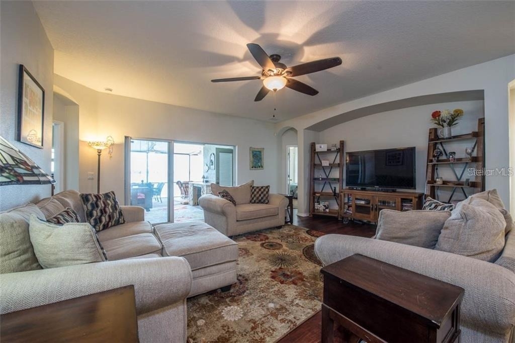 1742 Mira Lago Circle - Photo 7