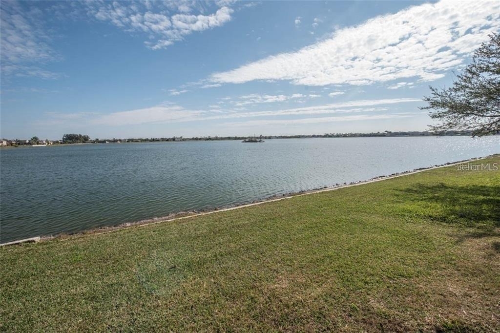 1742 Mira Lago Circle - Photo 31