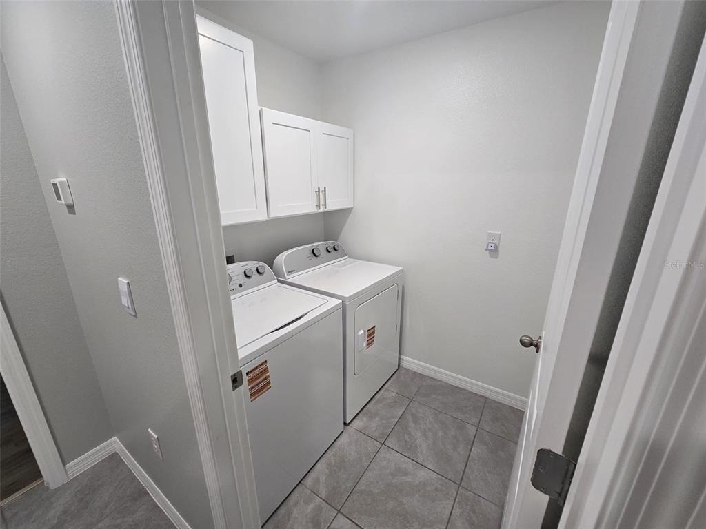 4703 Sw 85th Place - Photo 6