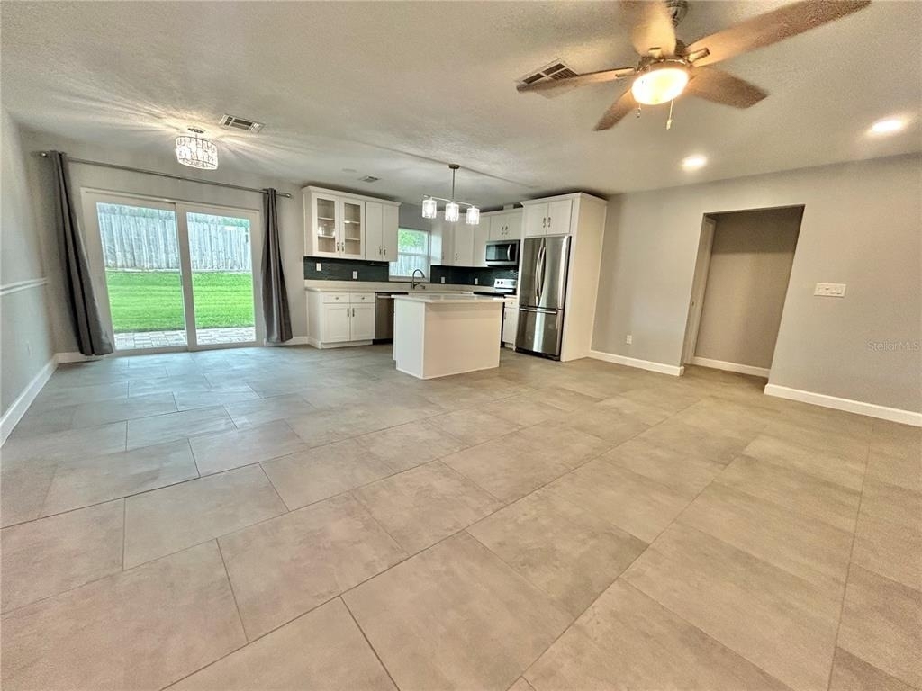 1444 Overcash Drive - Photo 2