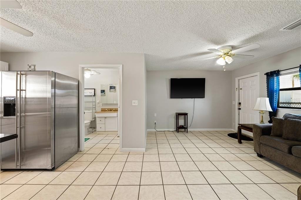 15509 Casey Road - Photo 3