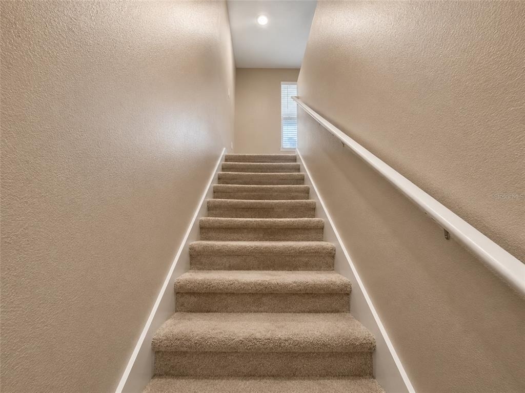 1352 Derry Avenue - Photo 9