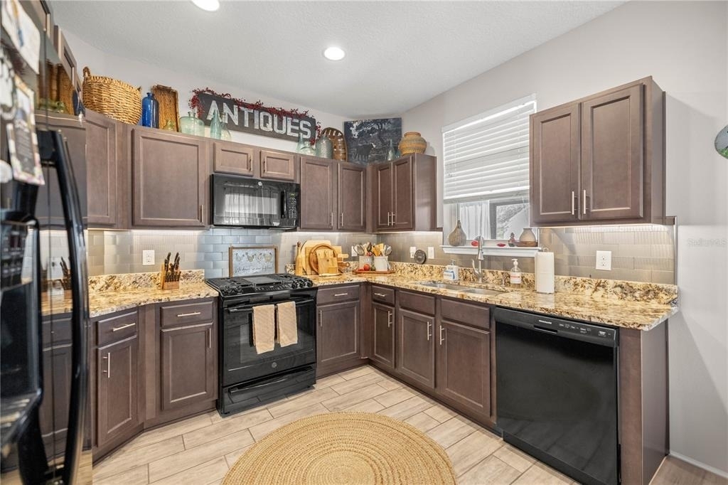 5636 Nw 37th Lane Road - Photo 7