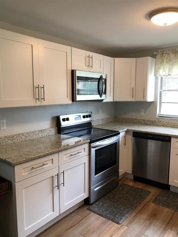 255 W Osceola Street - Photo 8
