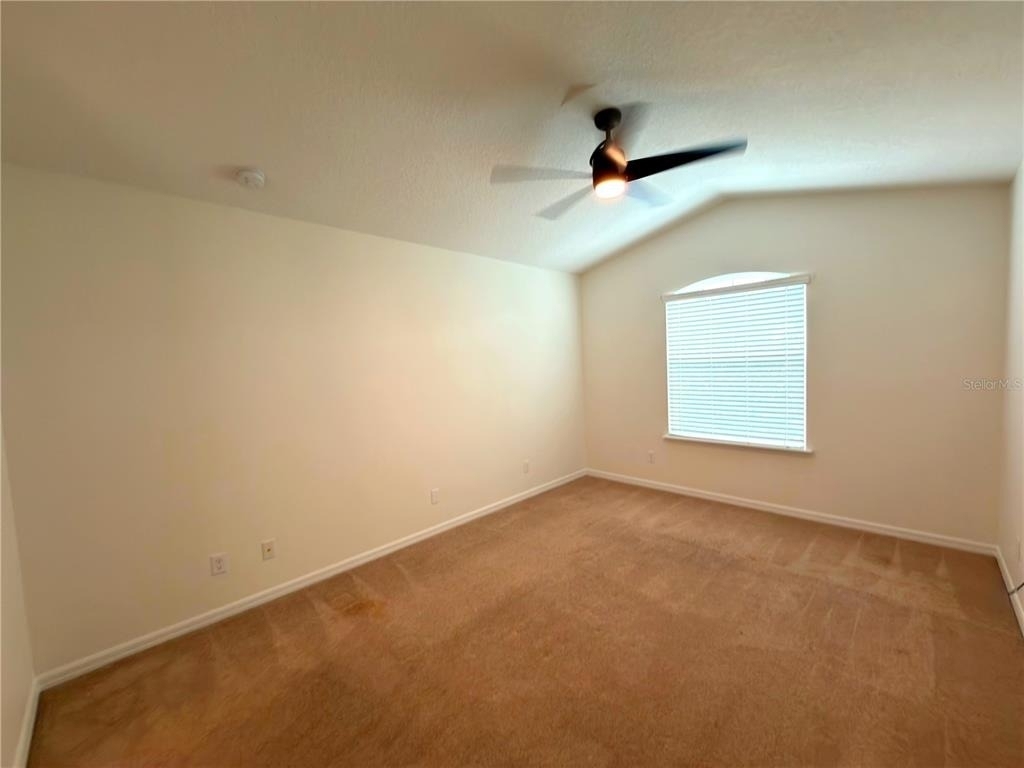1036 Laurel Ridge Lane - Photo 5