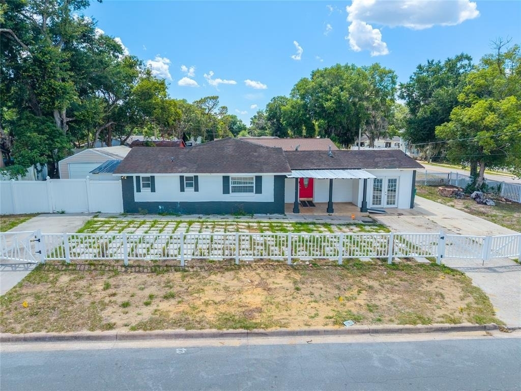 1230 E 1st Avenue - Photo 0