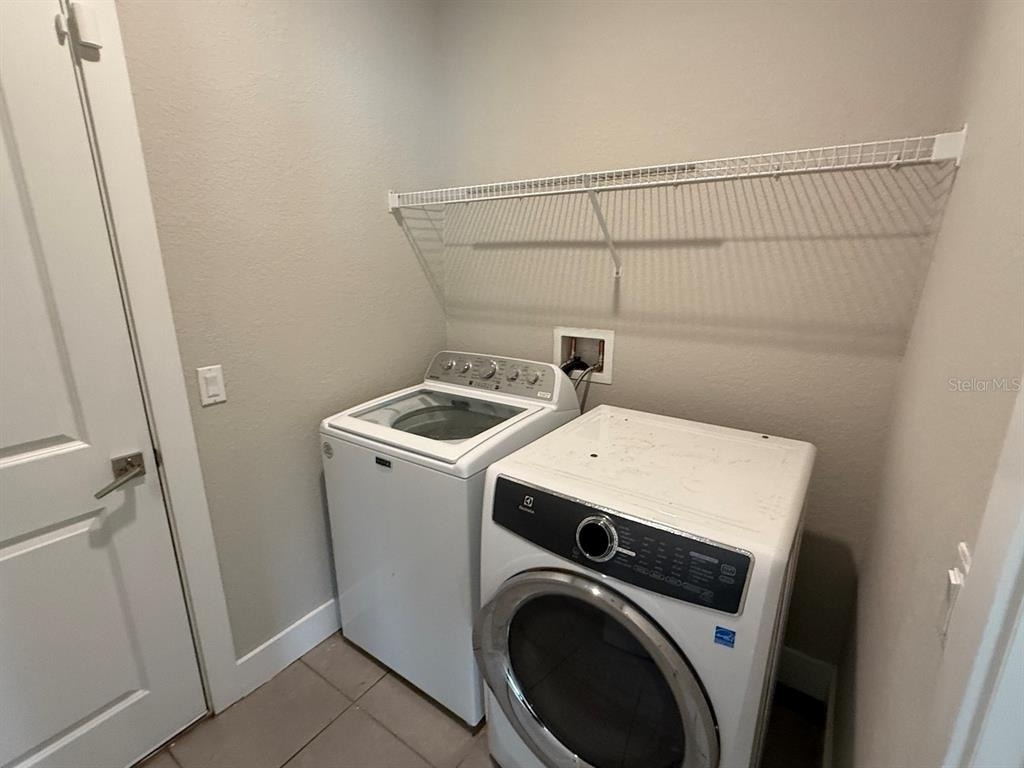 105 Zinnia Lane W - Photo 15