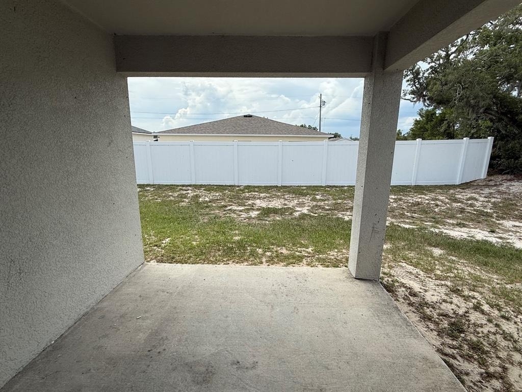 105 Zinnia Lane W - Photo 16