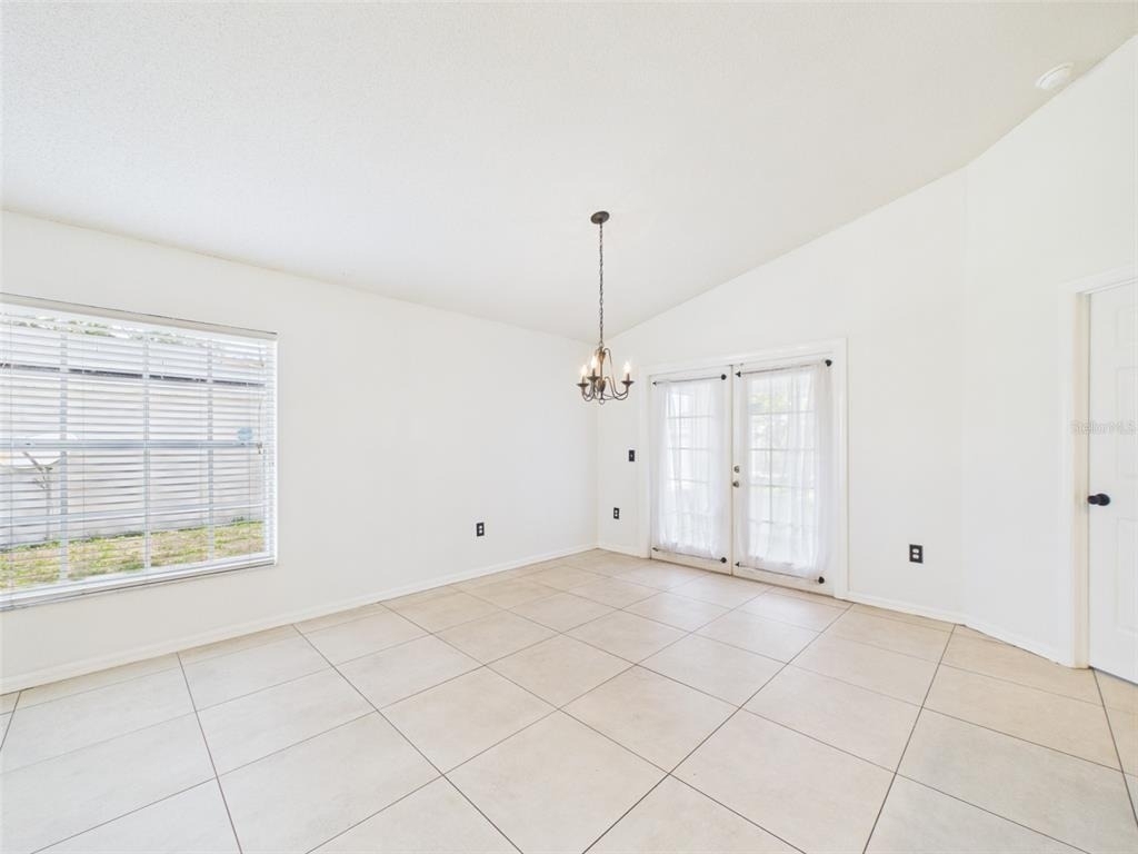 128 Eagle Point Boulevard - Photo 10
