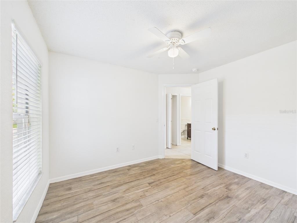 128 Eagle Point Boulevard - Photo 16