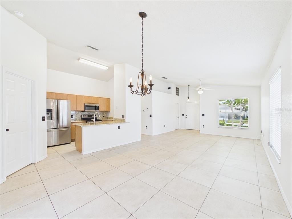 128 Eagle Point Boulevard - Photo 3