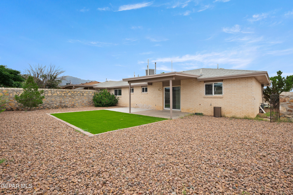 7139 Orizaba Avenue - Photo 19