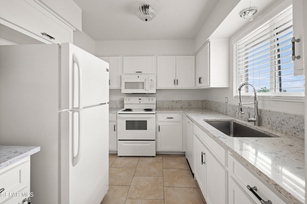 7139 Orizaba Avenue - Photo 5