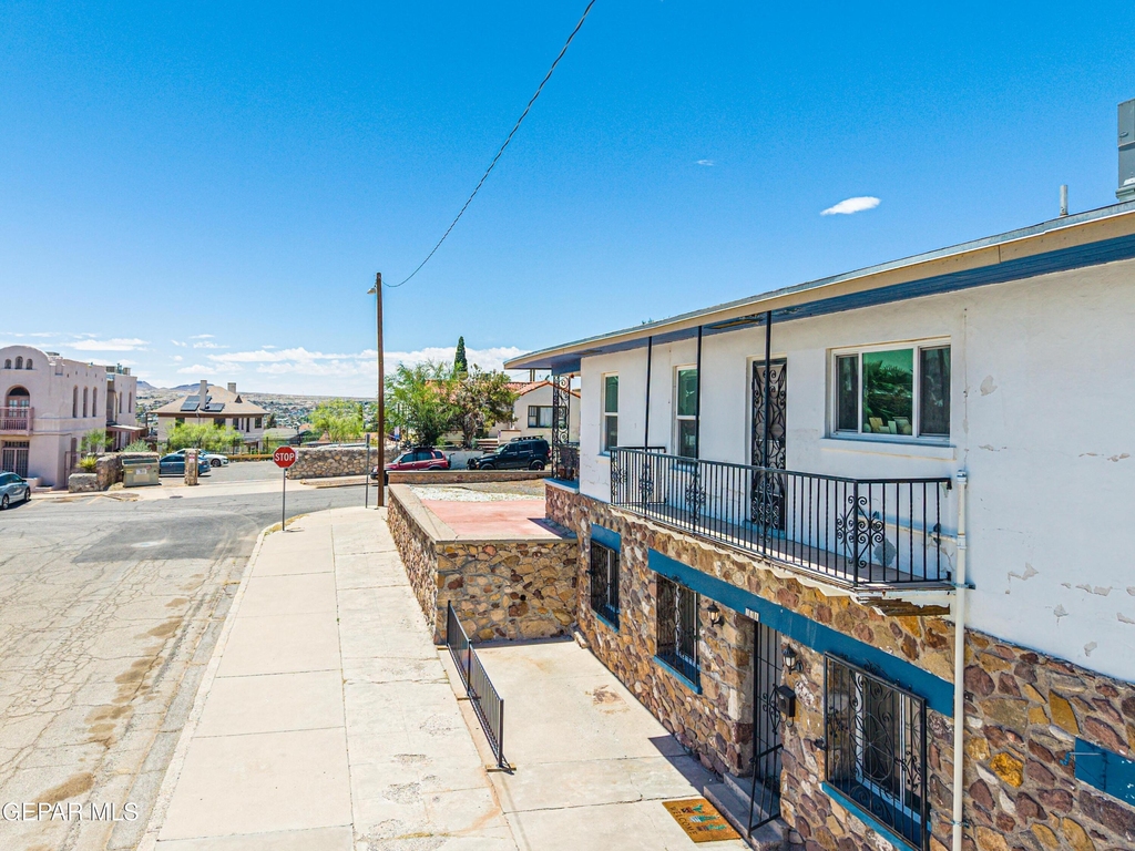 1300 Randolph Drive - Photo 59