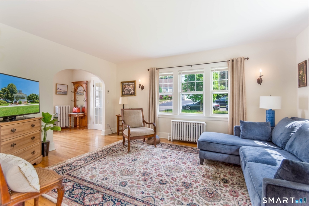 254 Homeland Street - Photo 4