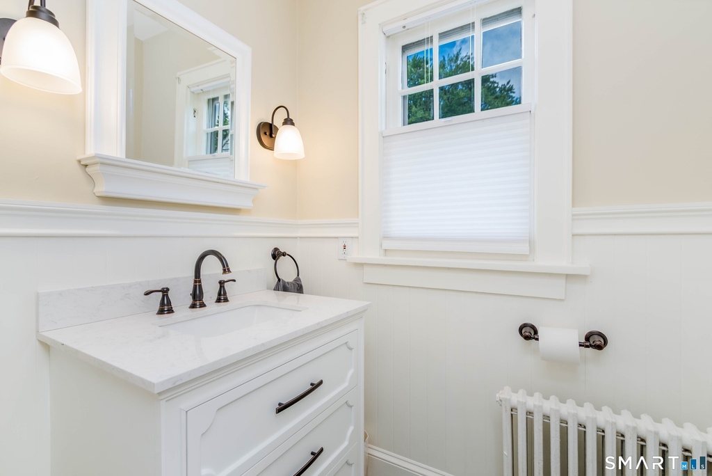 254 Homeland Street - Photo 12