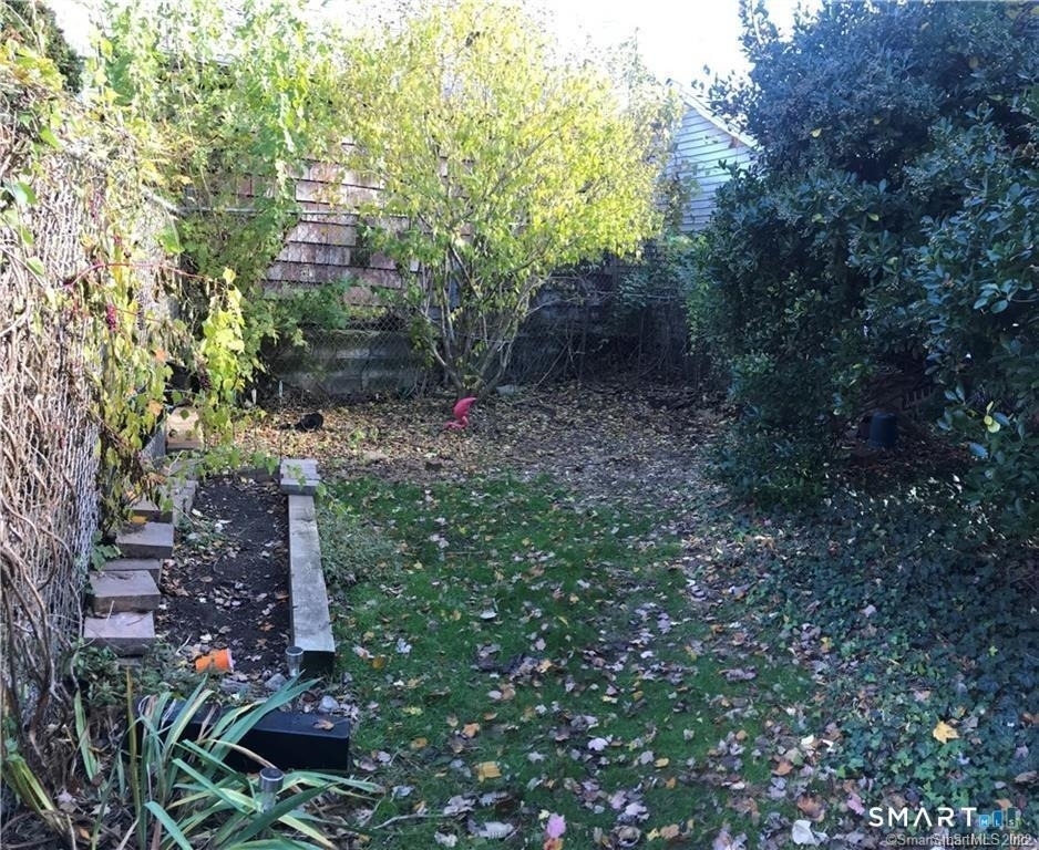564 Midland Street - Photo 22