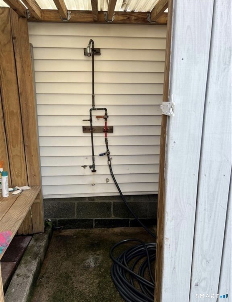 48 Lawrence Avenue - Photo 11