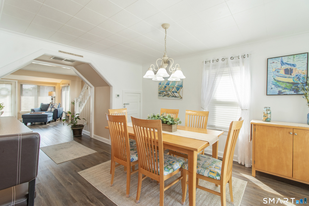 37 Lawrence Avenue - Photo 8