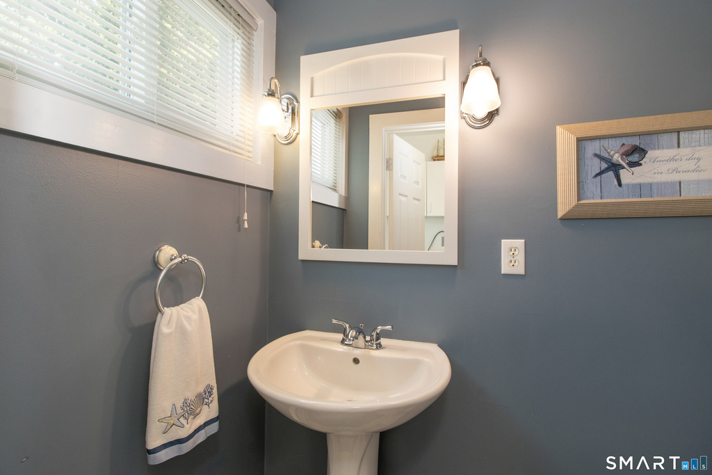 37 Lawrence Avenue - Photo 19