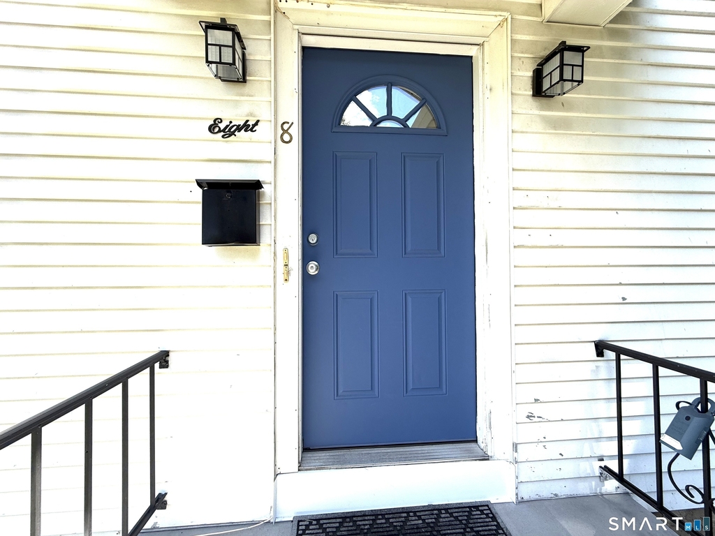 8 Garden Street - Photo 0