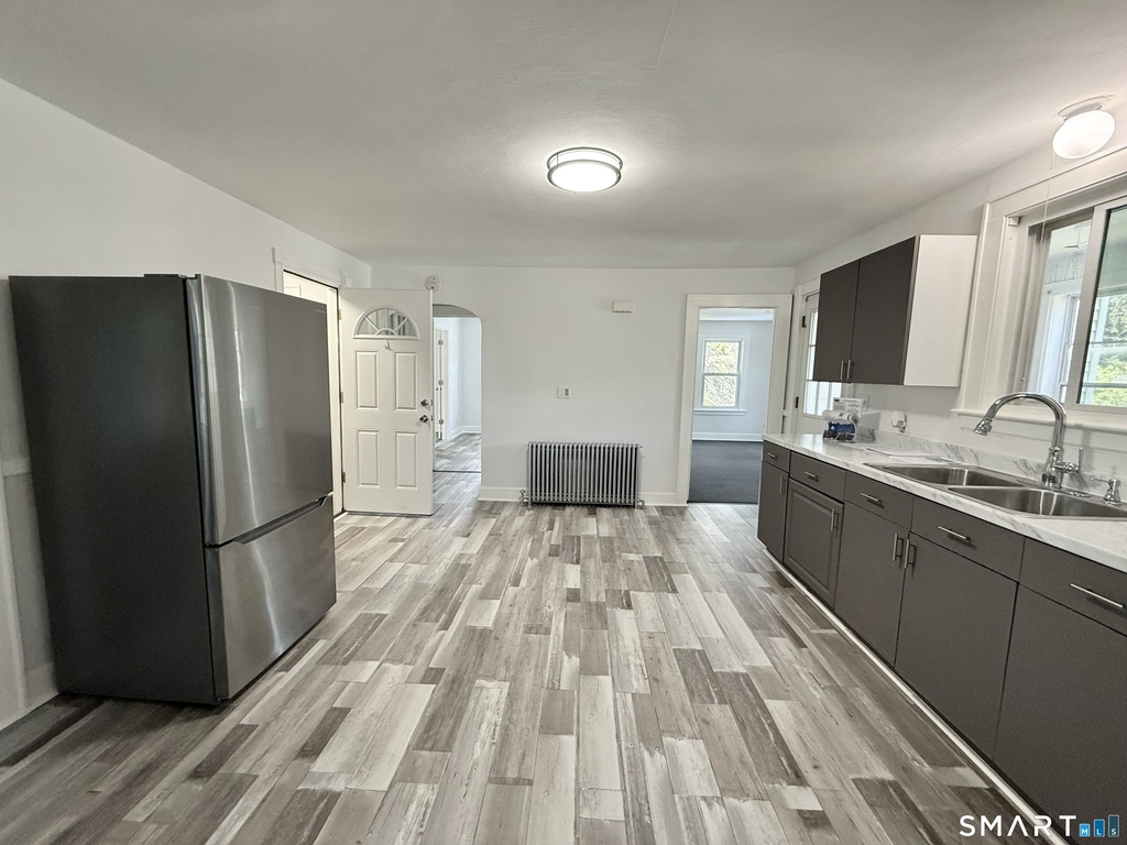8 Garden Street - Photo 4