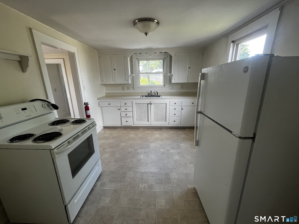 117 Cedar Street - Photo 3