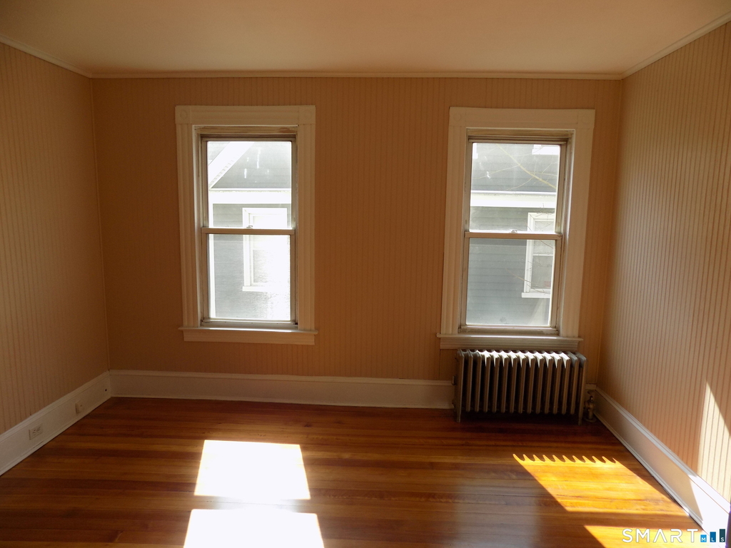 175 Goodwin Street - Photo 8