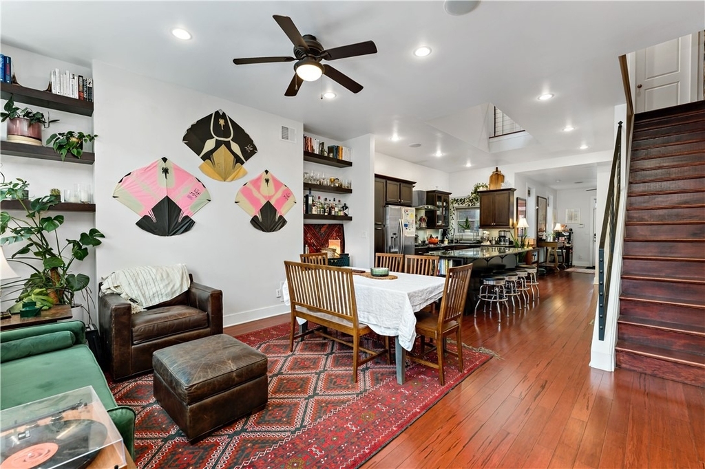 254 38th - Photo 1