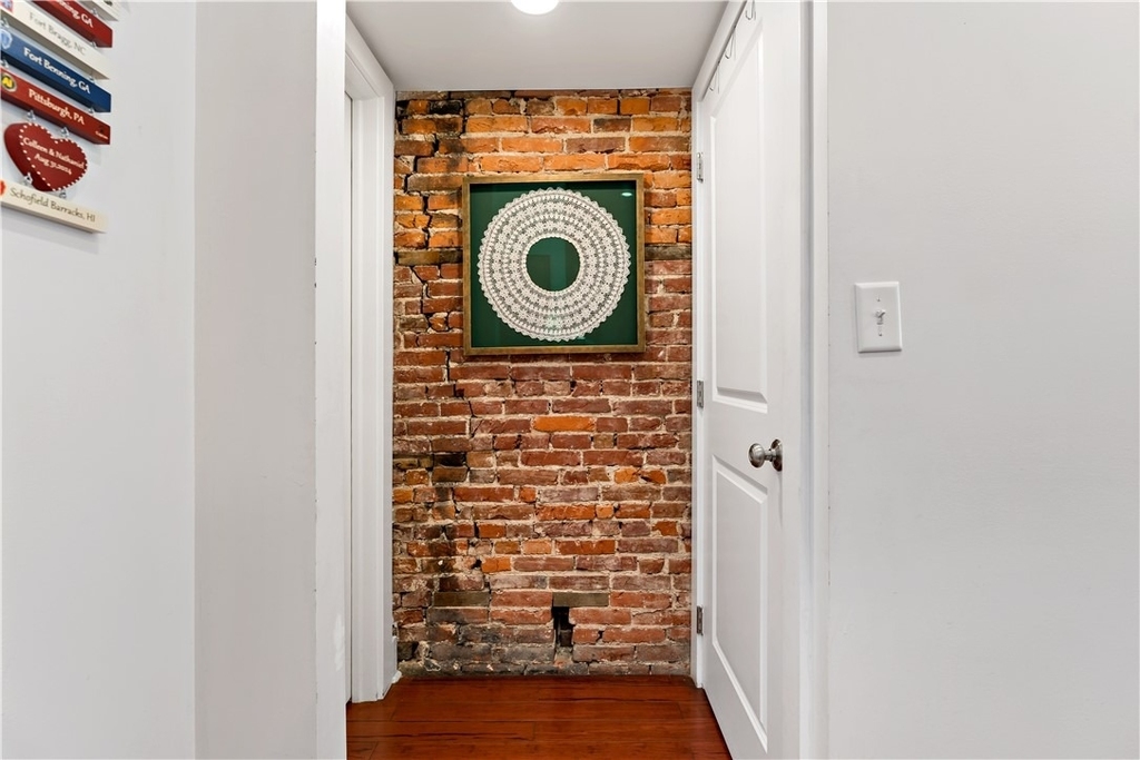 254 38th - Photo 18