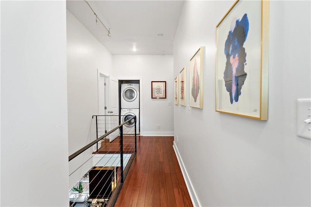254 38th - Photo 16