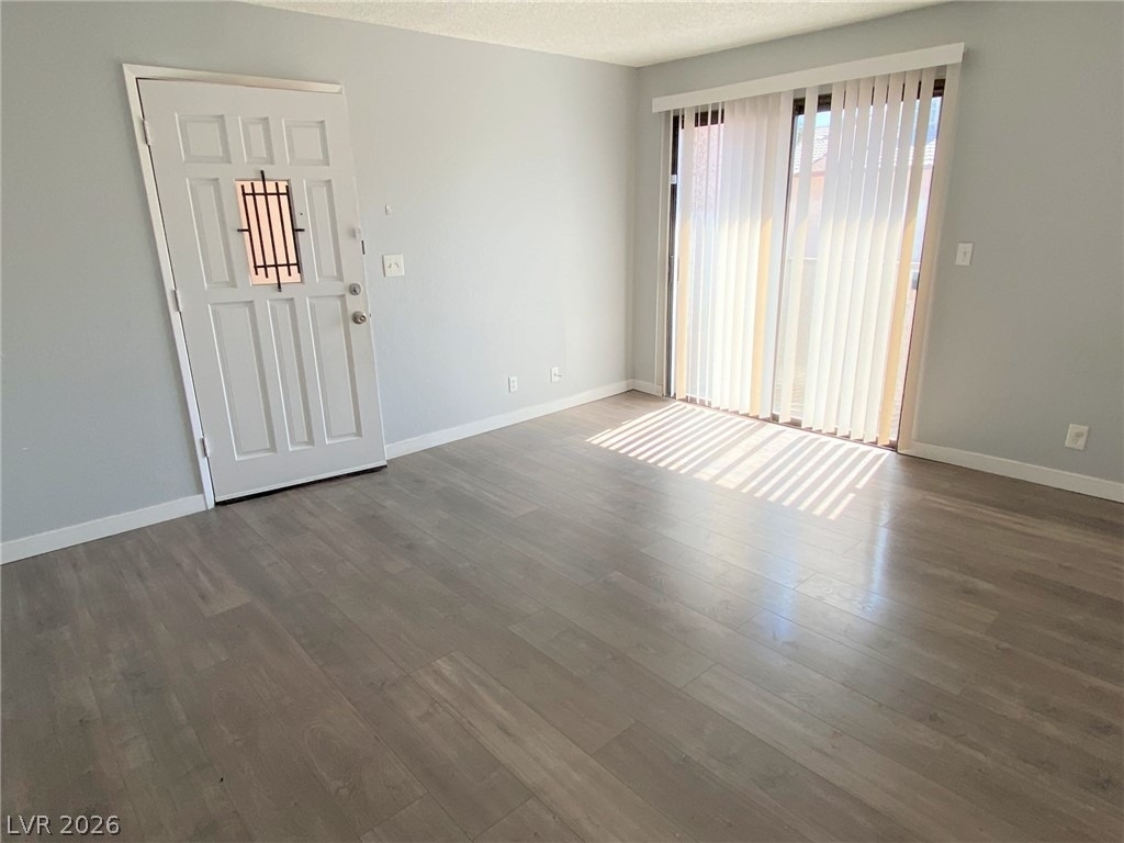5243 Corinne Court - Photo 6