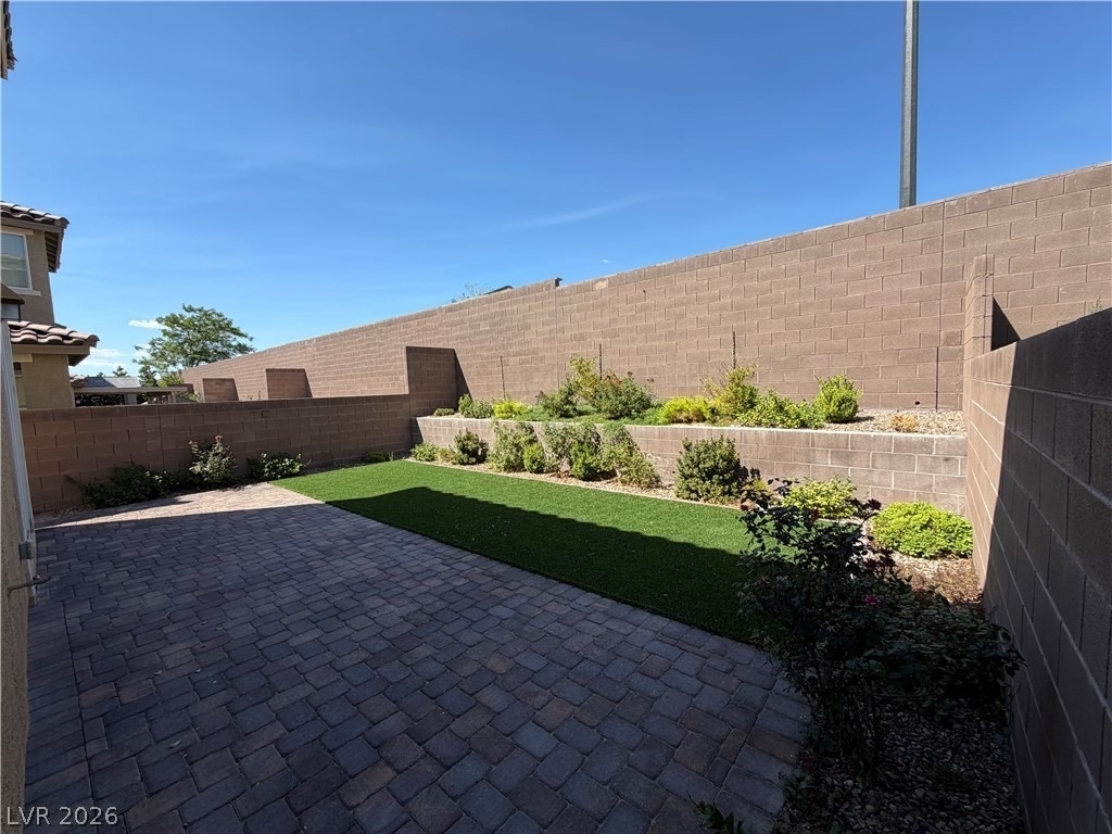2562 Ofanto Street - Photo 25