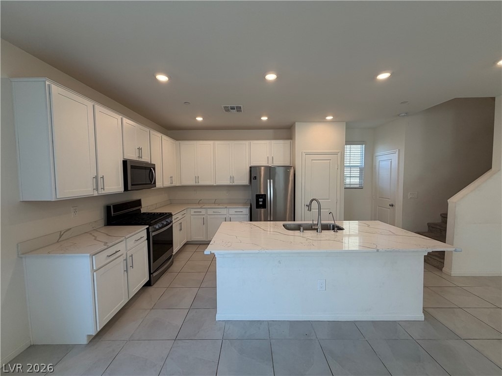 2562 Ofanto Street - Photo 3