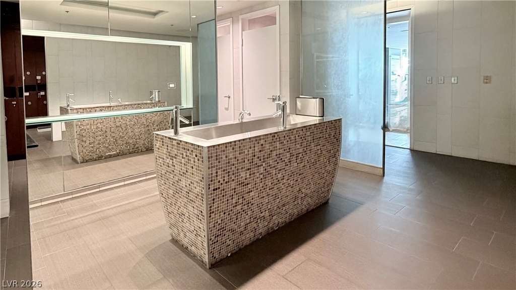 4575 Dean Martin Drive - Photo 13