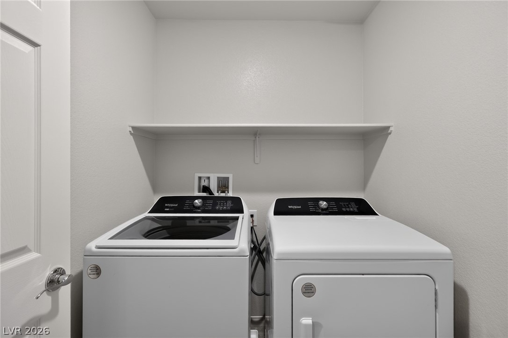 371 Scarlet Pine Court - Photo 8