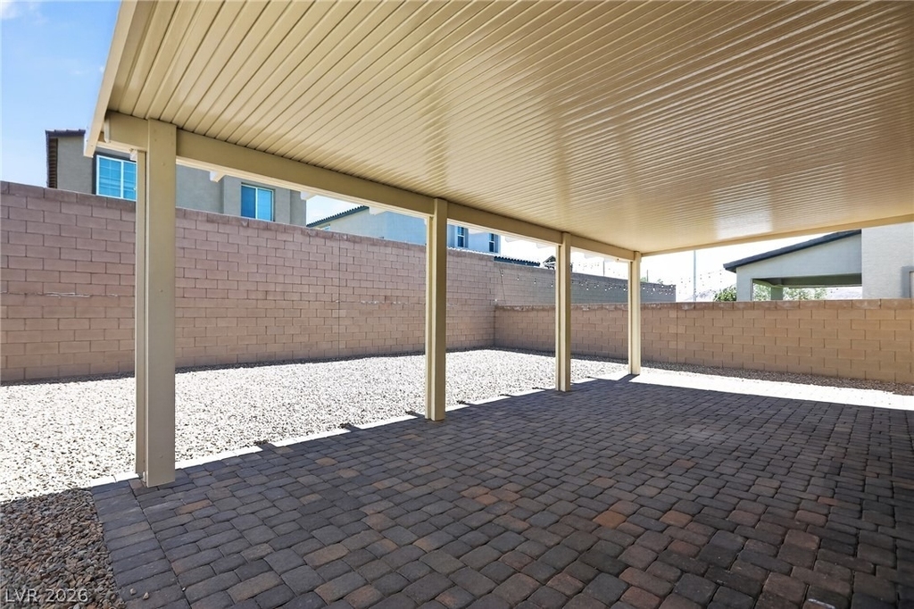 371 Scarlet Pine Court - Photo 6
