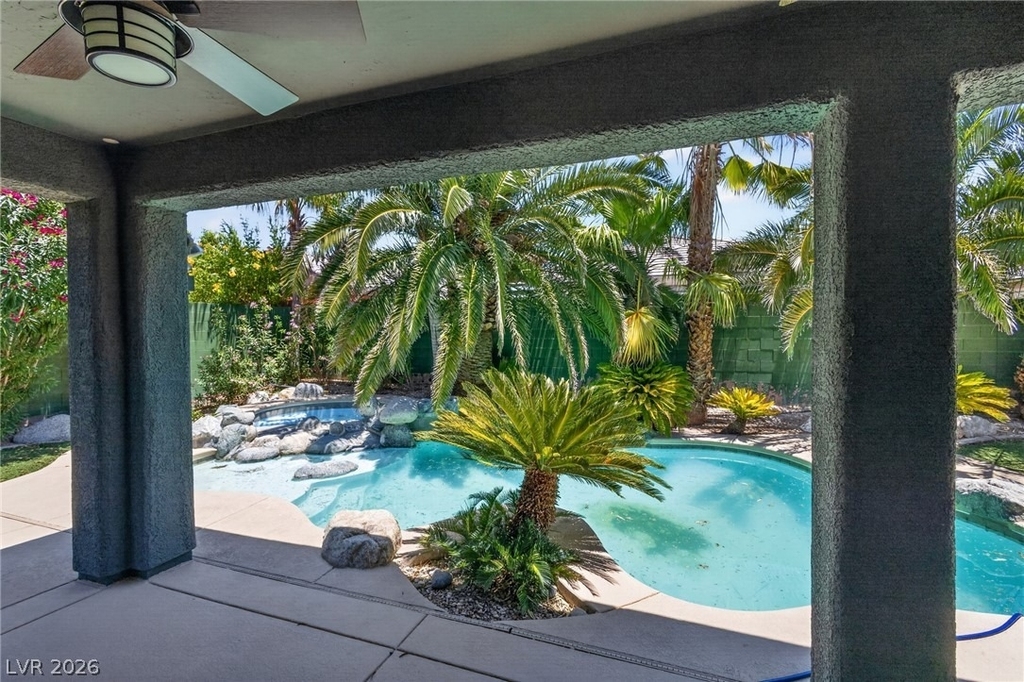 8606 Kennedy Heights Court - Photo 16