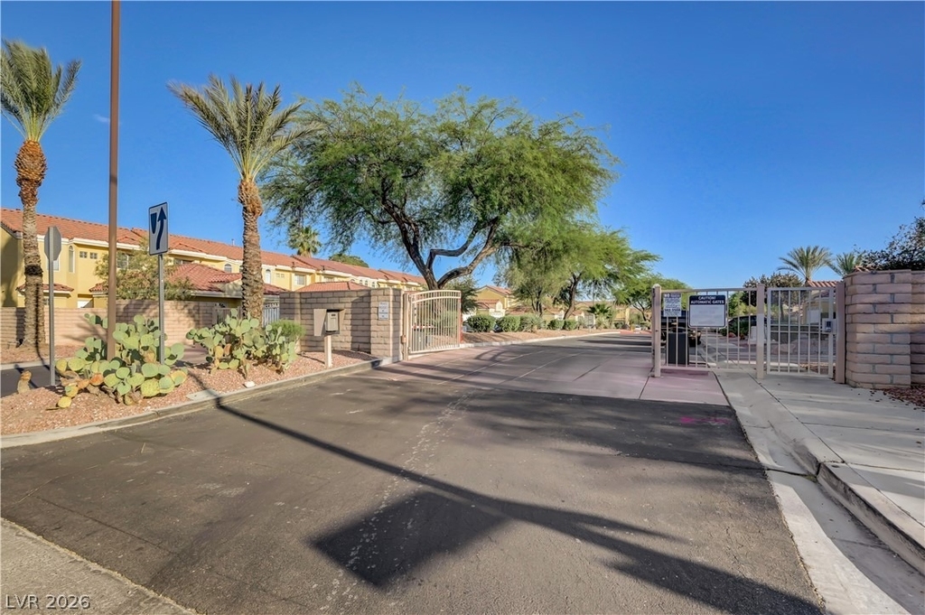 3538 Casa Real Way - Photo 48
