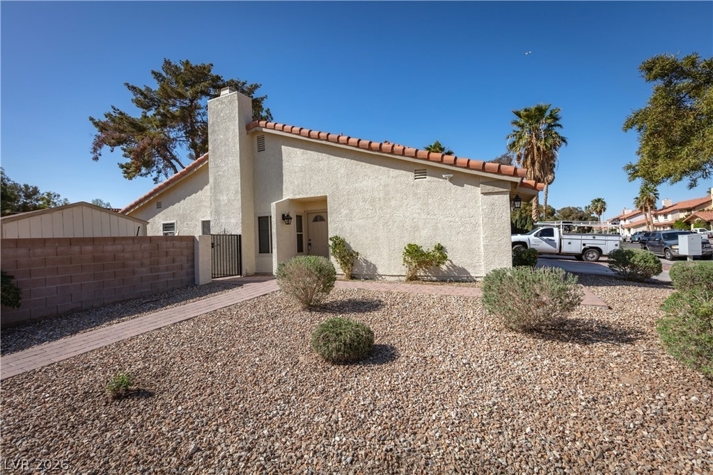 363 Tierra Street - Photo 3