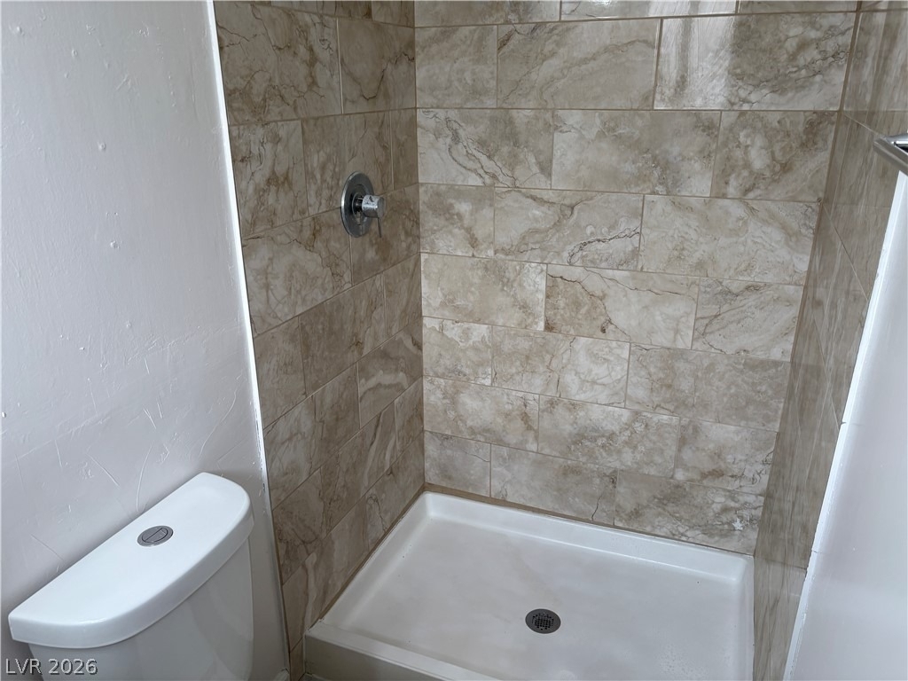 2125 Elm Avenue - Photo 5